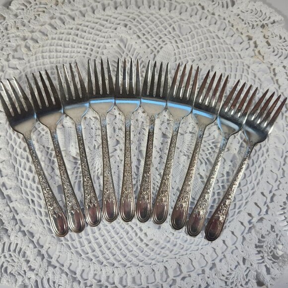 Wallace Brothers Salad Fork Silver Plated Dessert Cake Fork Lot of 10 Art Deco - Picture 1 of 6